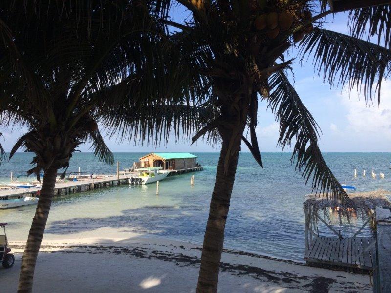 Хостел Yuma'S House Belize Caye Caulker Экстерьер фото